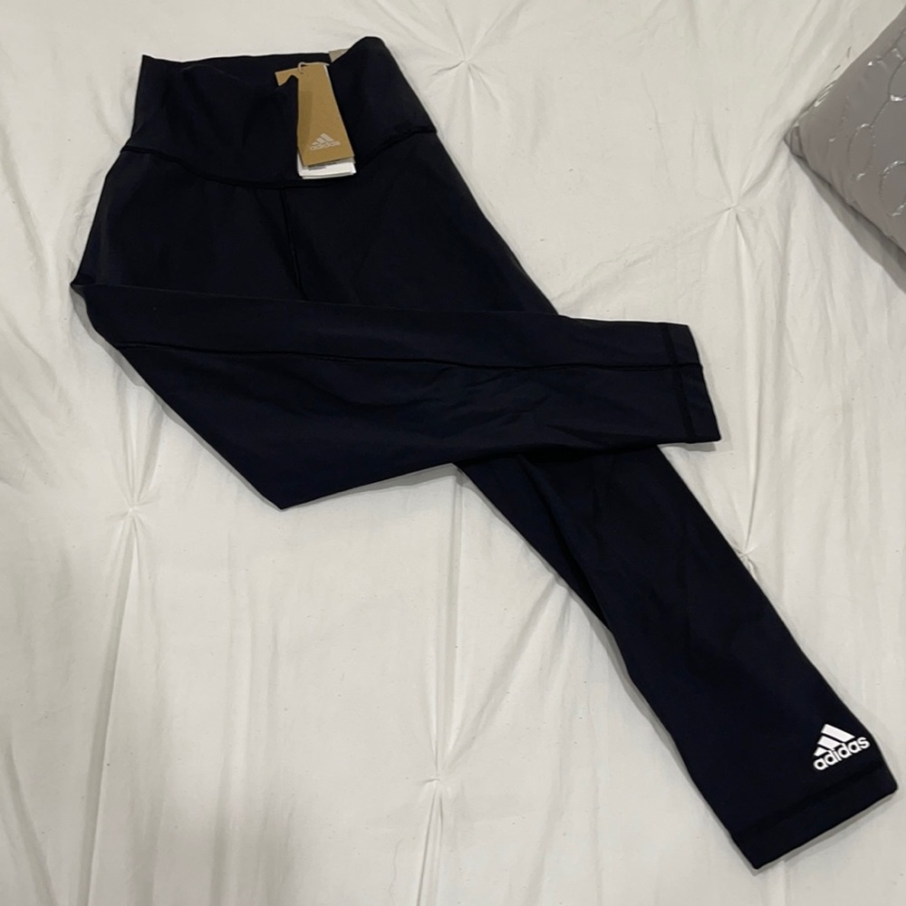 🖤ADIDAS LEGGINS